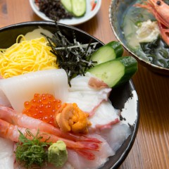 海鮮丼なぎさ汁付　3,400円